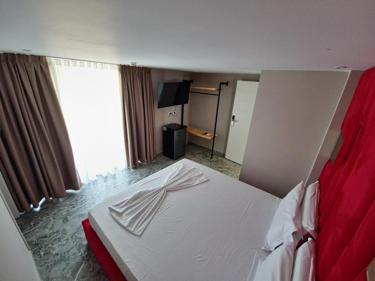 Hotel Alion21 Durres Exterior photo